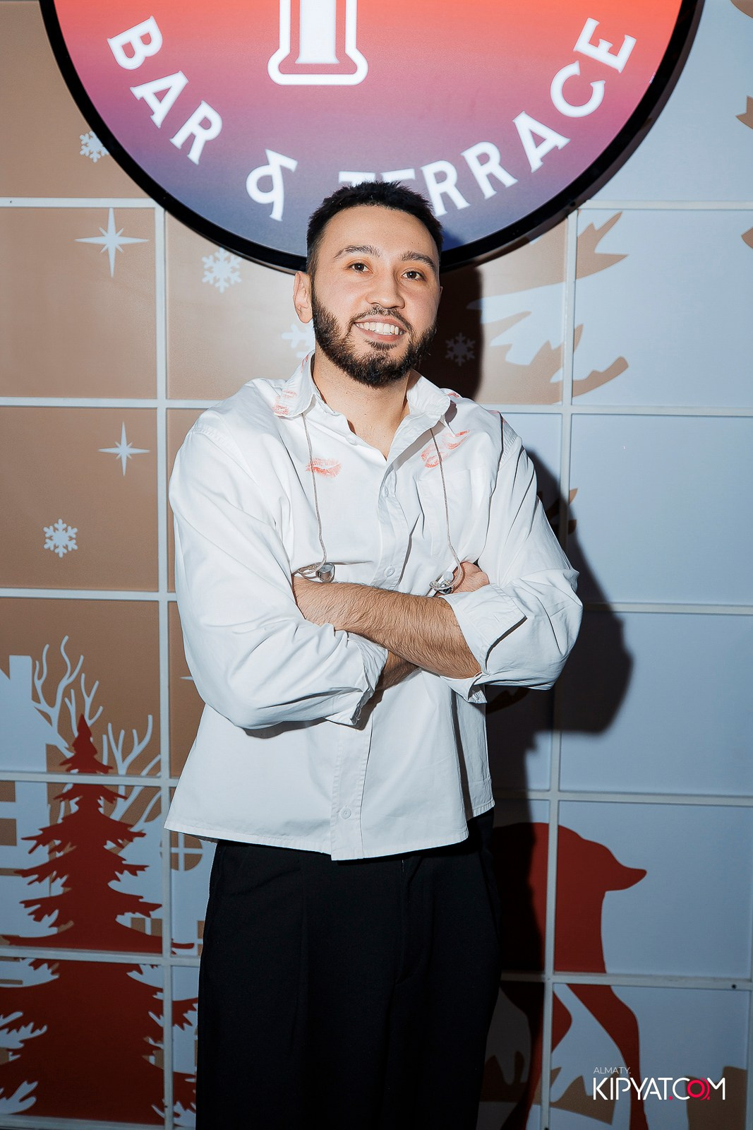 FRIENDS BAR & TERRACE. КИПЯТКОМ АЛМАТЫ! Фотосъемка мероприятий в Алматы