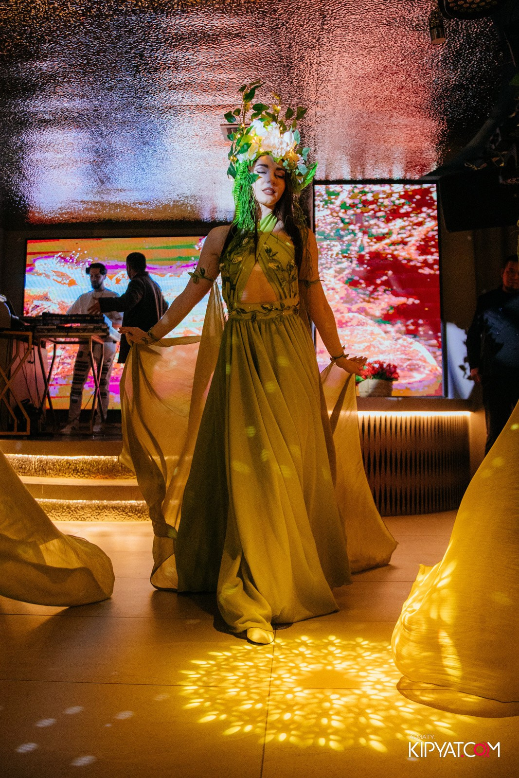 FORT FERNYI. КИПЯТКОМ АЛМАТЫ!