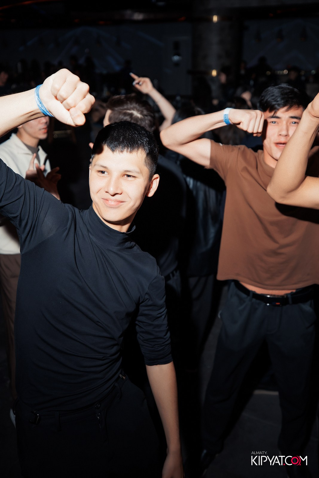 EVENT BAR. КИПЯТКОМ АЛМАТЫ!