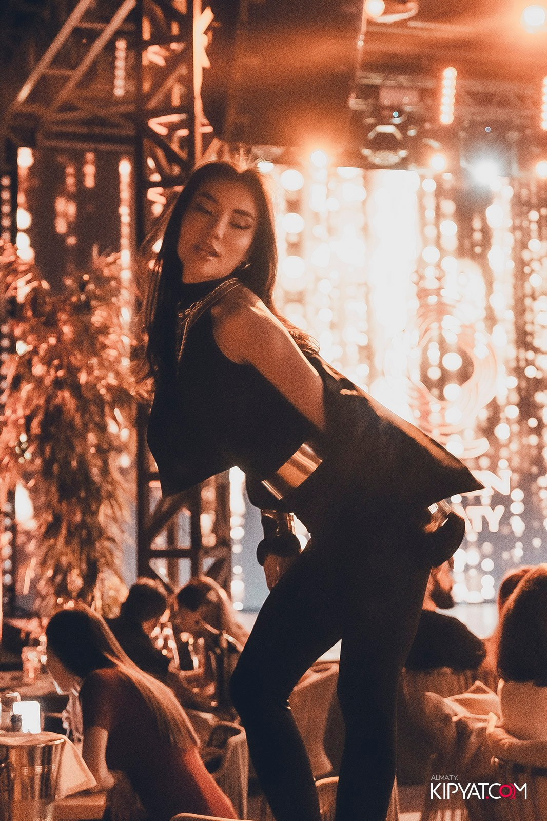 QUEEN. КИПЯТКОМ АЛМАТЫ!