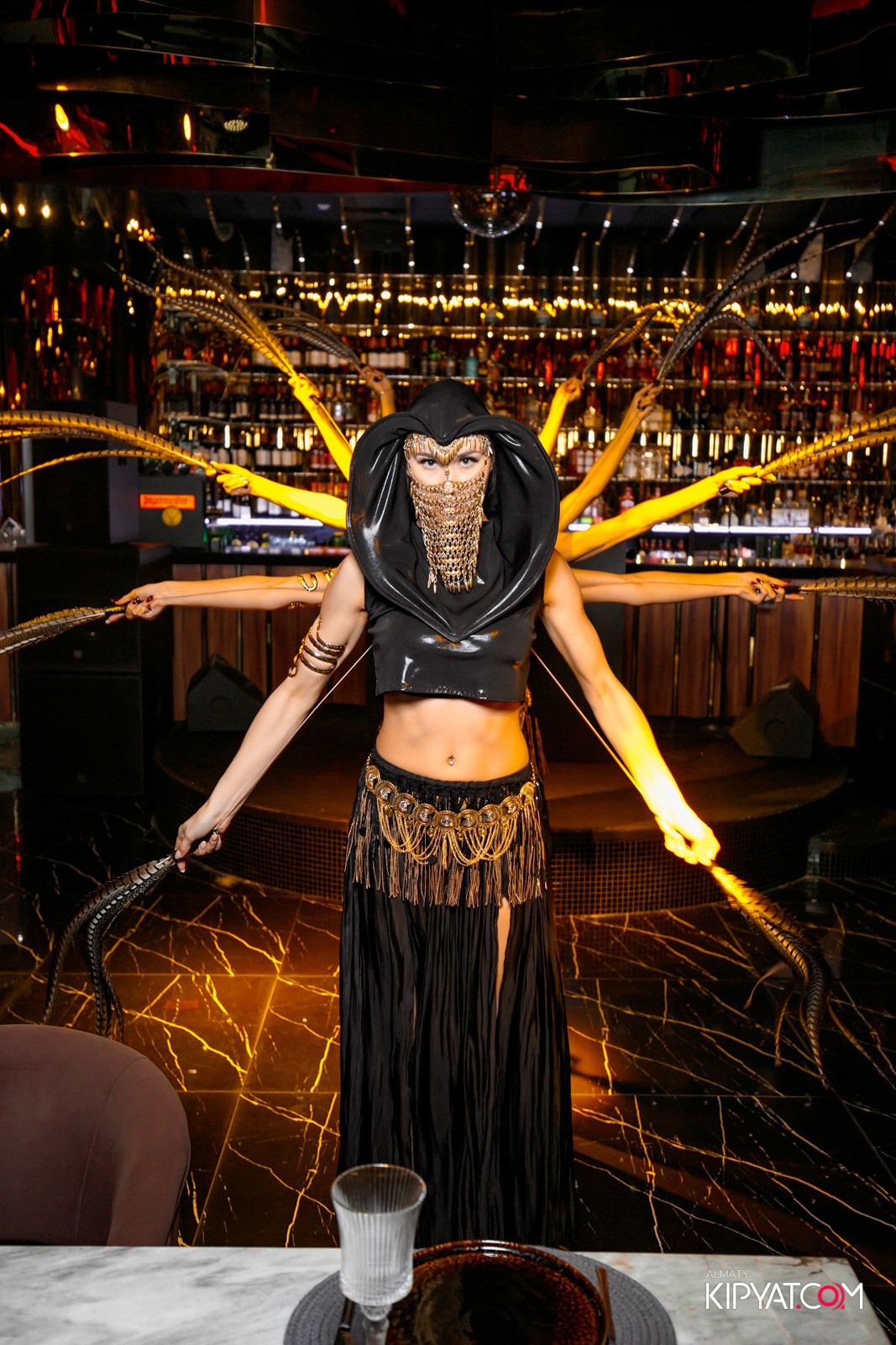 MOOD KARAOKE & TERRACE. КИПЯТКОМ АЛМАТЫ!