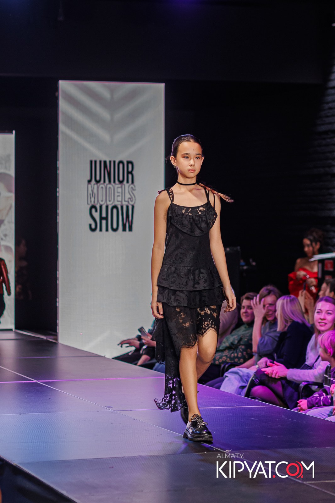 JUNIOR MODELS SHOW В РАМКАХ БЛАГОТВОРИТЕЛЬНОГО ПРОЕКТА МОДА ЗА СЧАСТЬЕ ДЕТЕЙ. КИПЯТКОМ АЛМАТЫ!