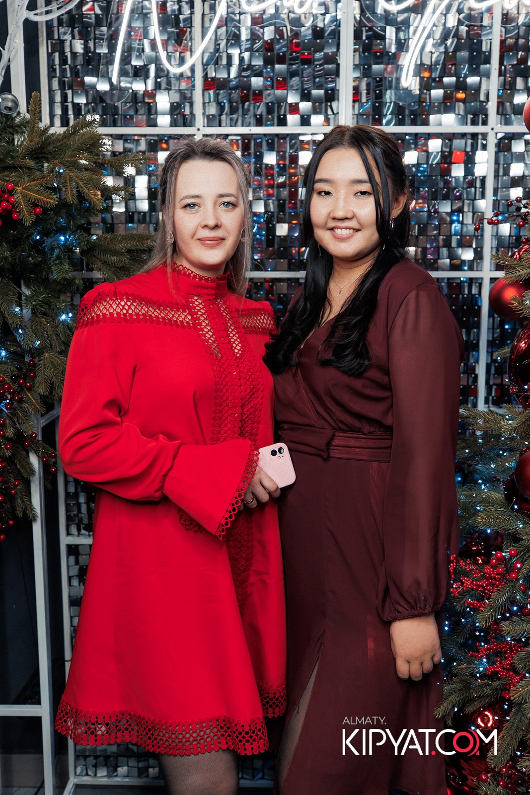 FRIENDS BAR & TERRACE. КИПЯТКОМ АЛМАТЫ!