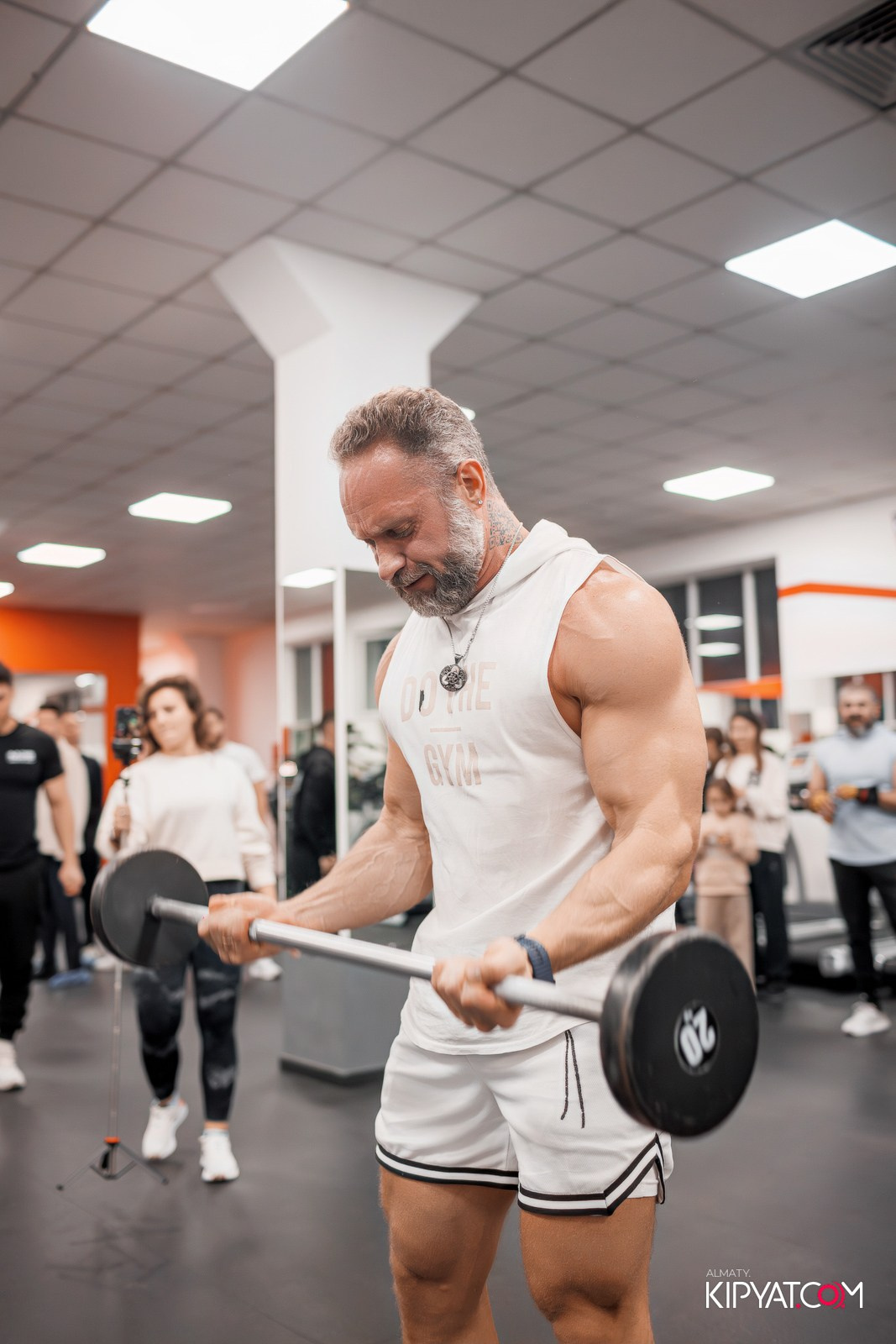 ДЕНЬ РОЖДЕНИЯ ФИТНЕС КЛУБА MIND OF BODY — НАМ 8 ЛЕТ. КИПЯТКОМ АЛМАТЫ!