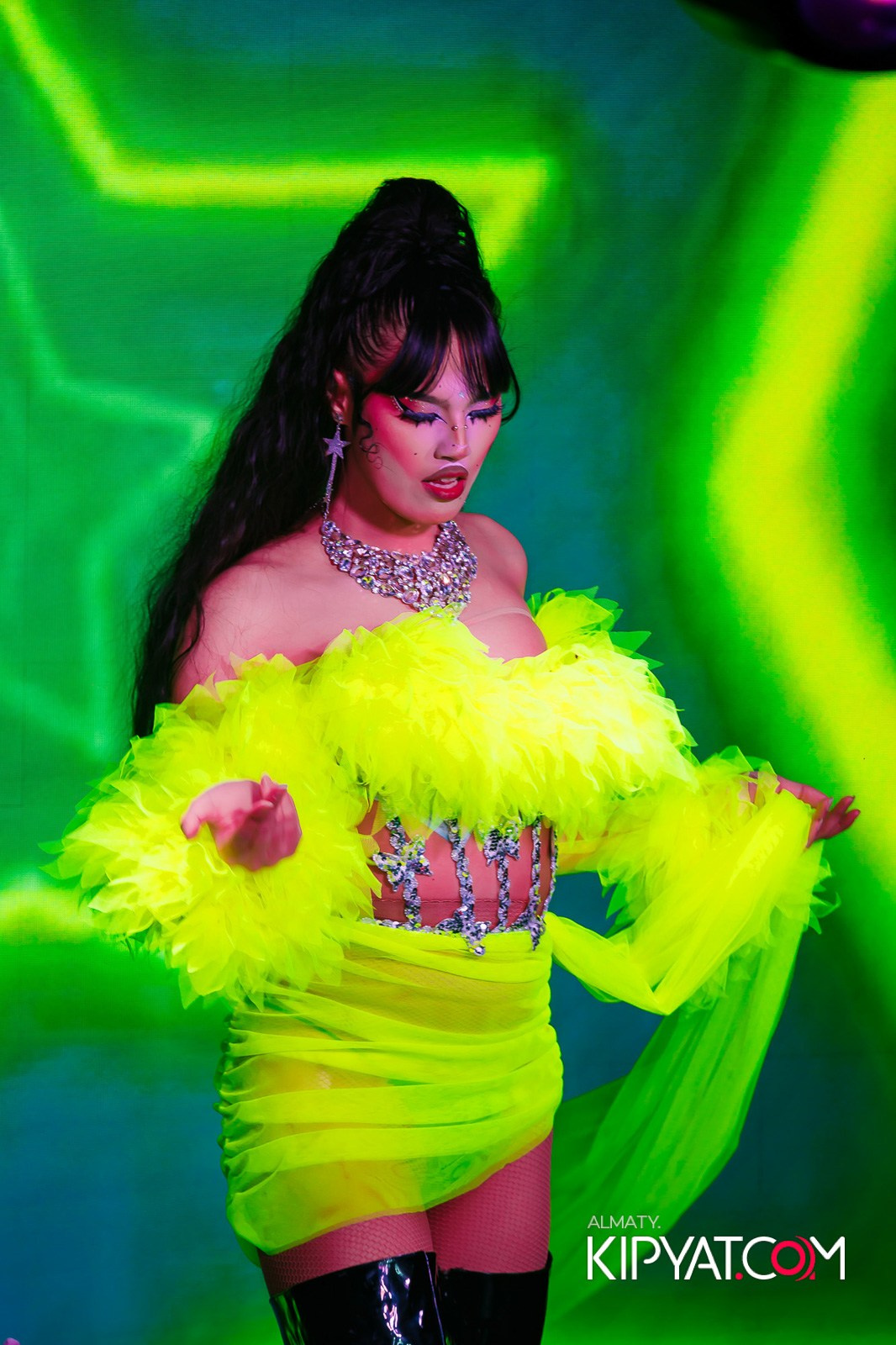 НОЧНОЙ КЛУБ ICON. КИПЯТКОМ АЛМАТЫ!