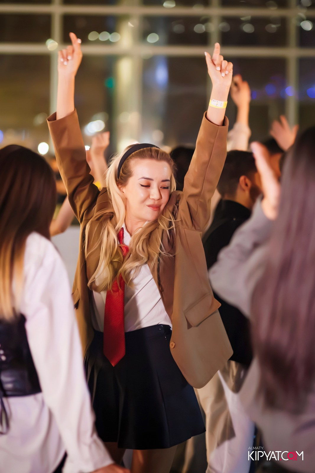 EVENT BAR. КИПЯТКОМ АЛМАТЫ!