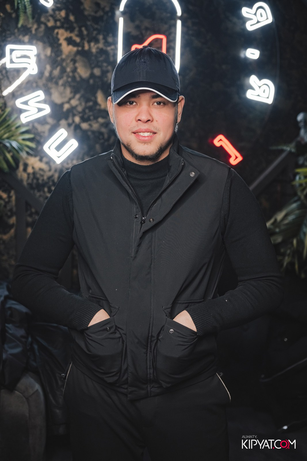 ДОРОГАЯ, Я НЕ ПИЛ. КИПЯТКОМ АЛМАТЫ!