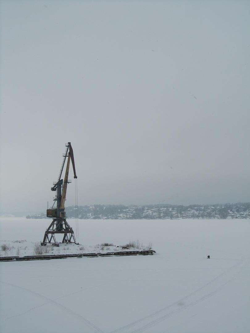 Одинокий рыбак