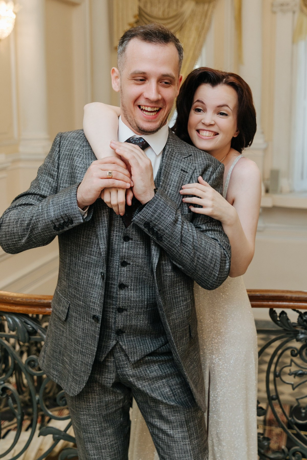 Свадебная прогулка в СПб, фотограф Денис Дорфф. Фотограф крещение венчание в Петербурге! Помогает подобрать храм и посоветовал душевного батюшку в СПб