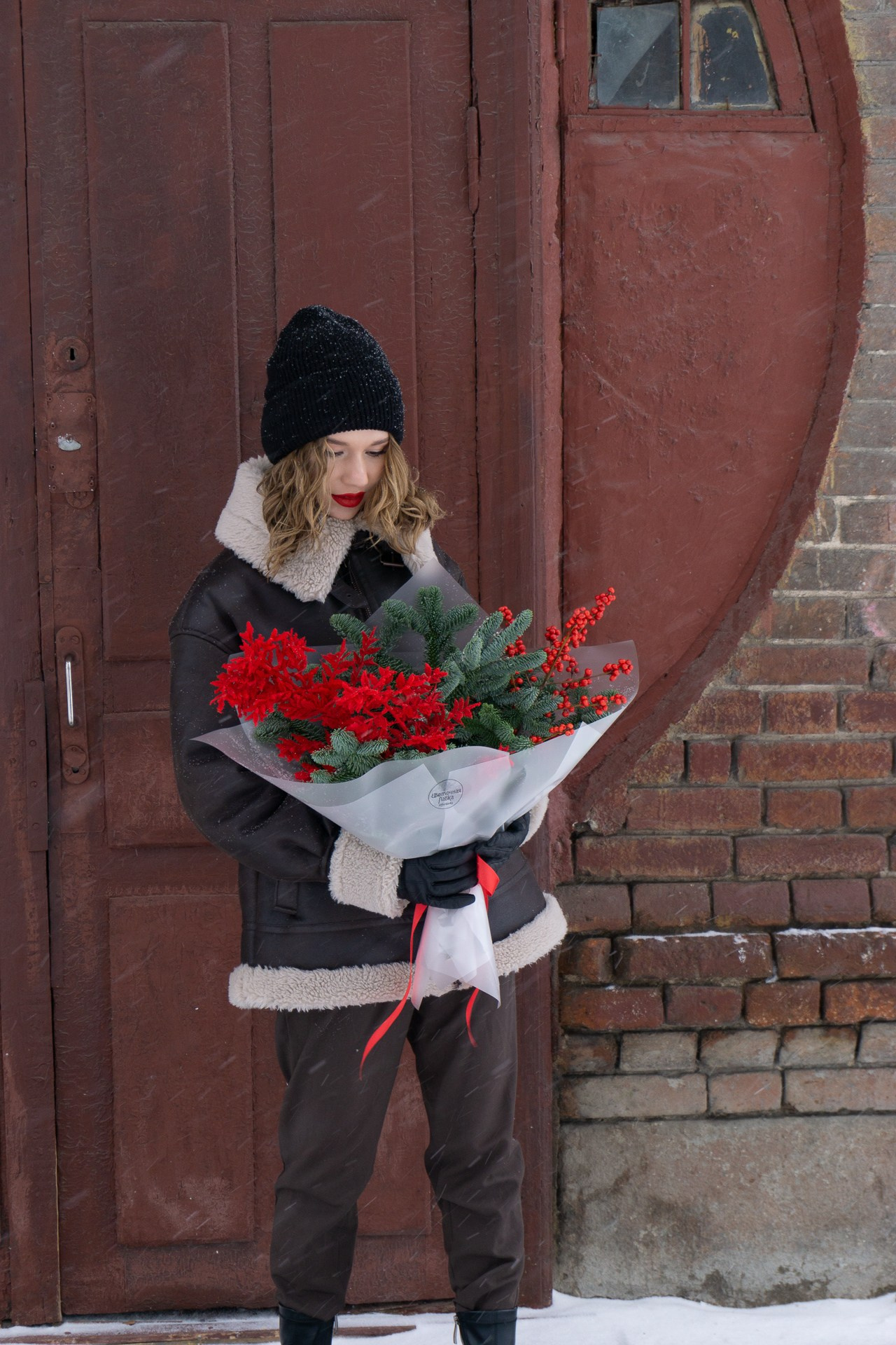 Лиза для «Цветочной лавки». Фотограф в Екатеринбурге Яна Круташова
