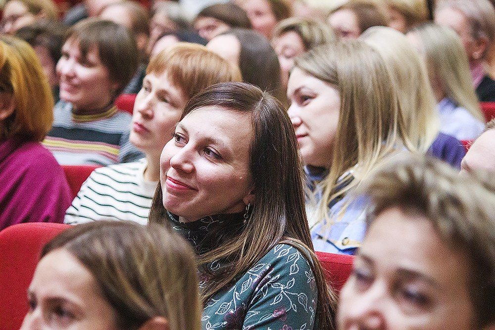 Стендап Ольги Савельевой «Всё обязательно наладится». Детский и семейный фотограф, фотограф мероприятий Нижний Новгород