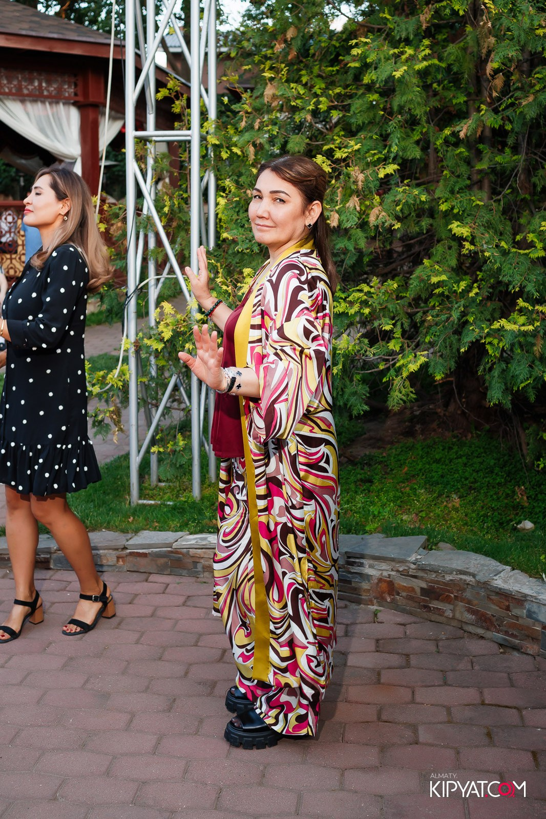 РЕСТОРАН УЧ ЛЯГАН. КИПЯТКОМ АЛМАТЫ!