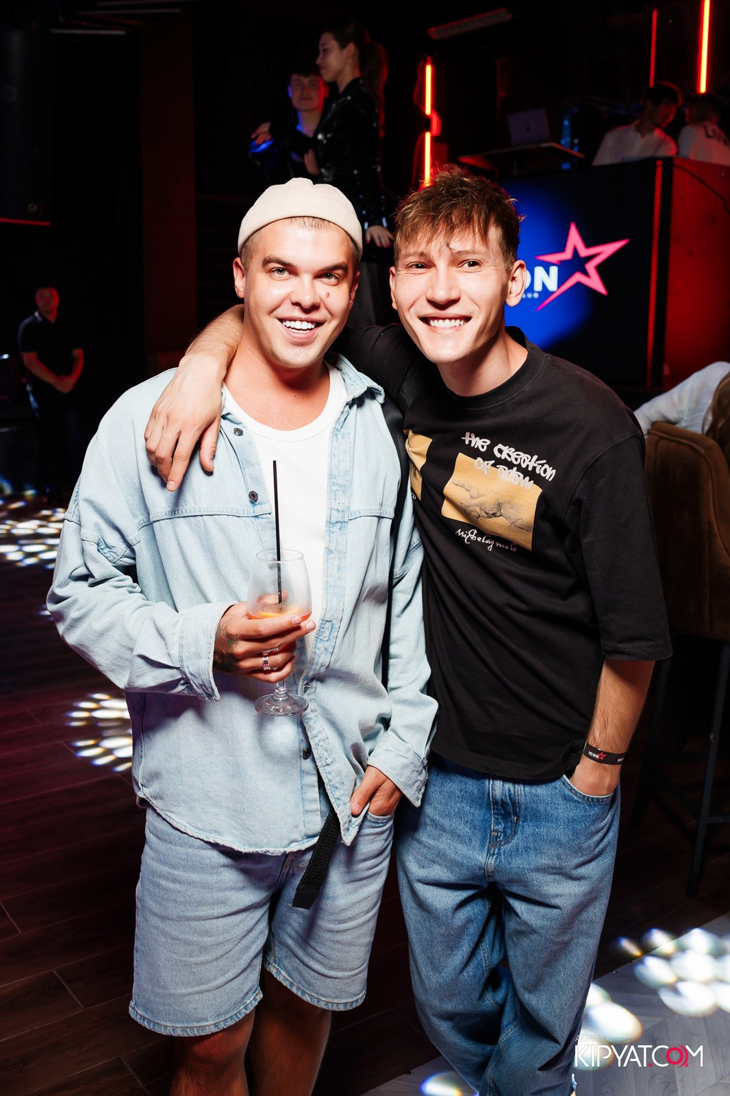 НОЧНОЙ КЛУБ ICON. КИПЯТКОМ АЛМАТЫ!