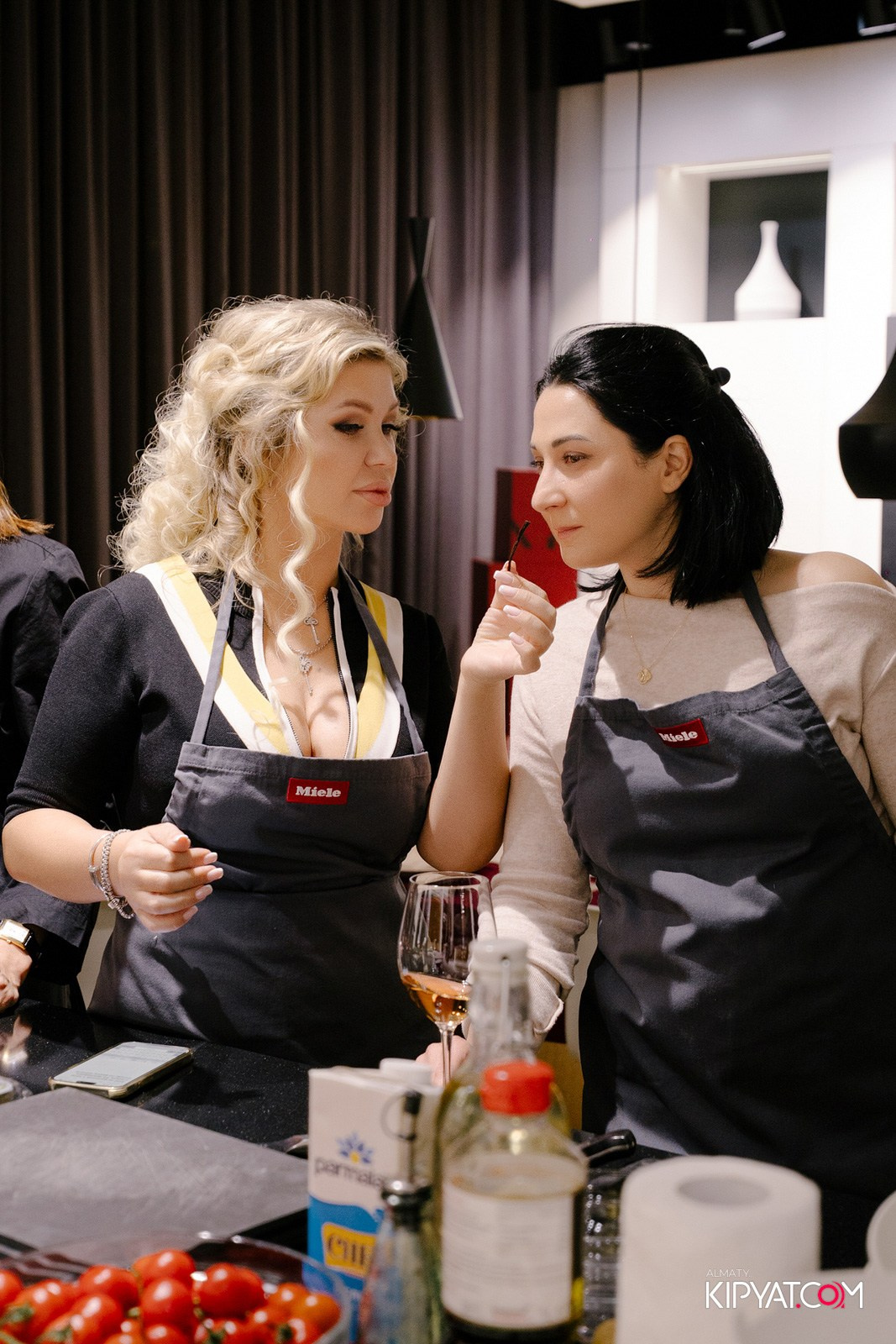 МАСТЕР-КЛАСС MIELE. КИПЯТКОМ АЛМАТЫ!