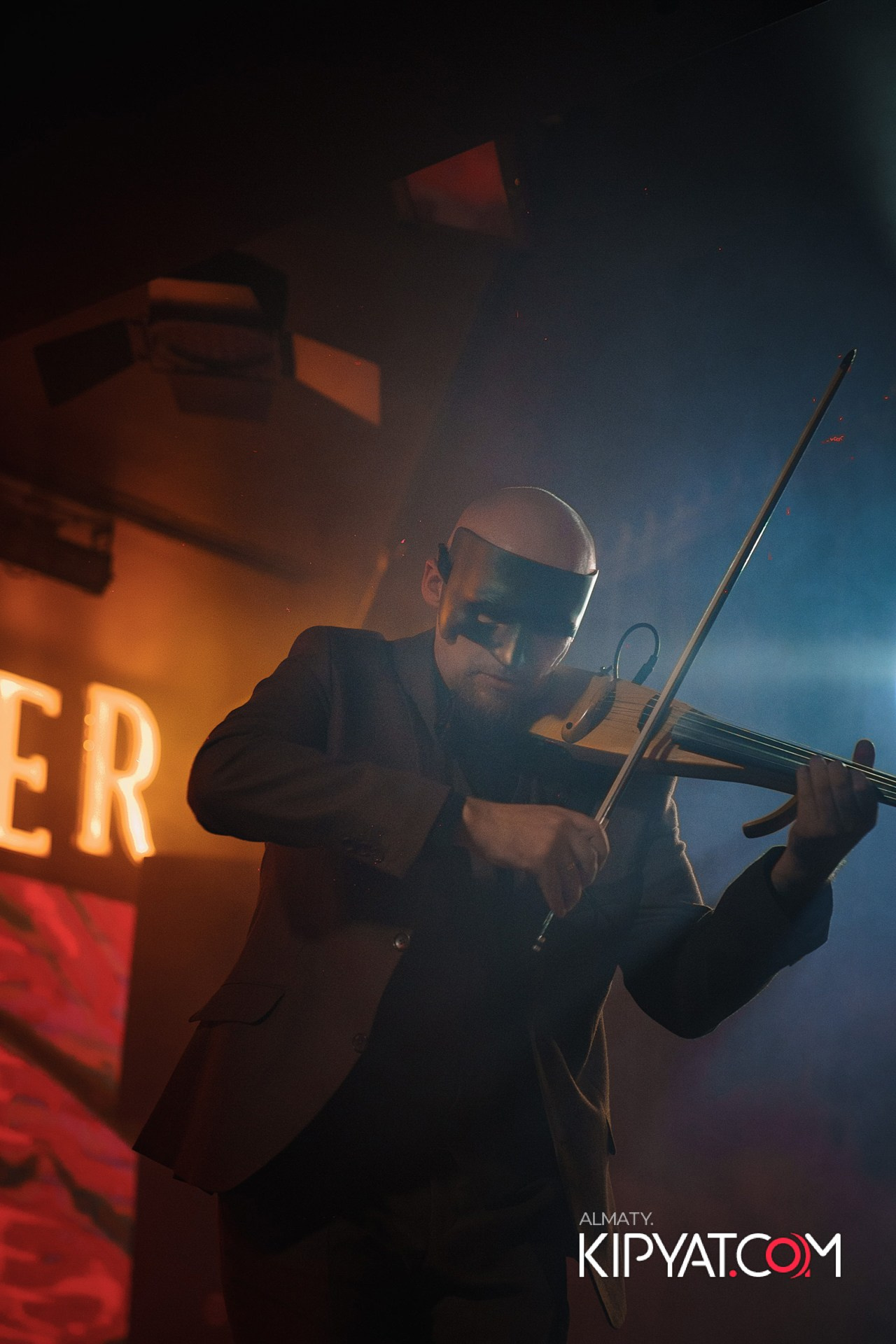 THE THEATER. КИПЯТКОМ АЛМАТЫ!