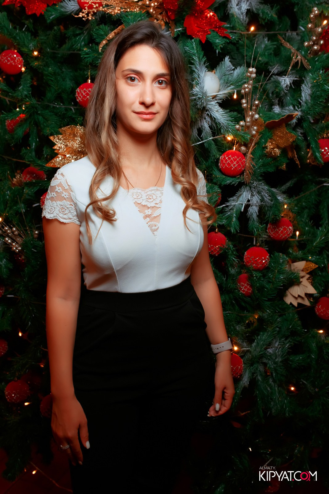 ГРУЗИНСКИЙ ДВОР НА КАБАНБАЙ БАТЫРА. КИПЯТКОМ АЛМАТЫ!