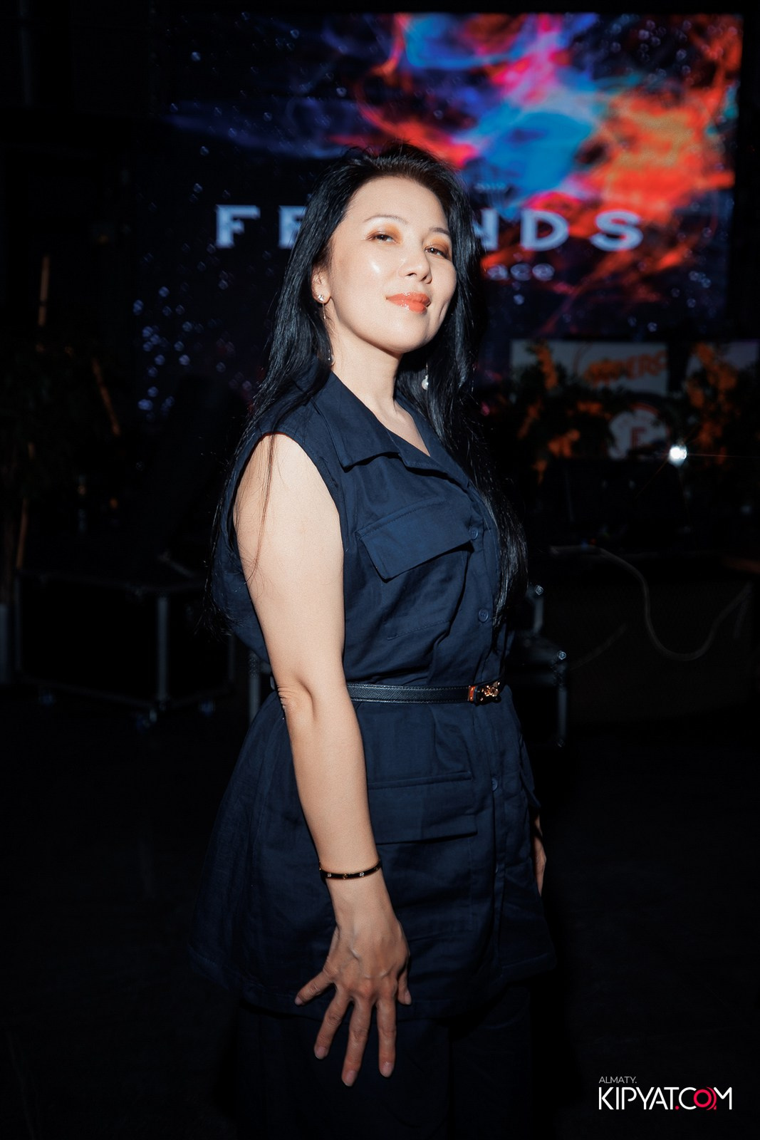 FRIENDS BAR & TERRACE. КИПЯТКОМ АЛМАТЫ!