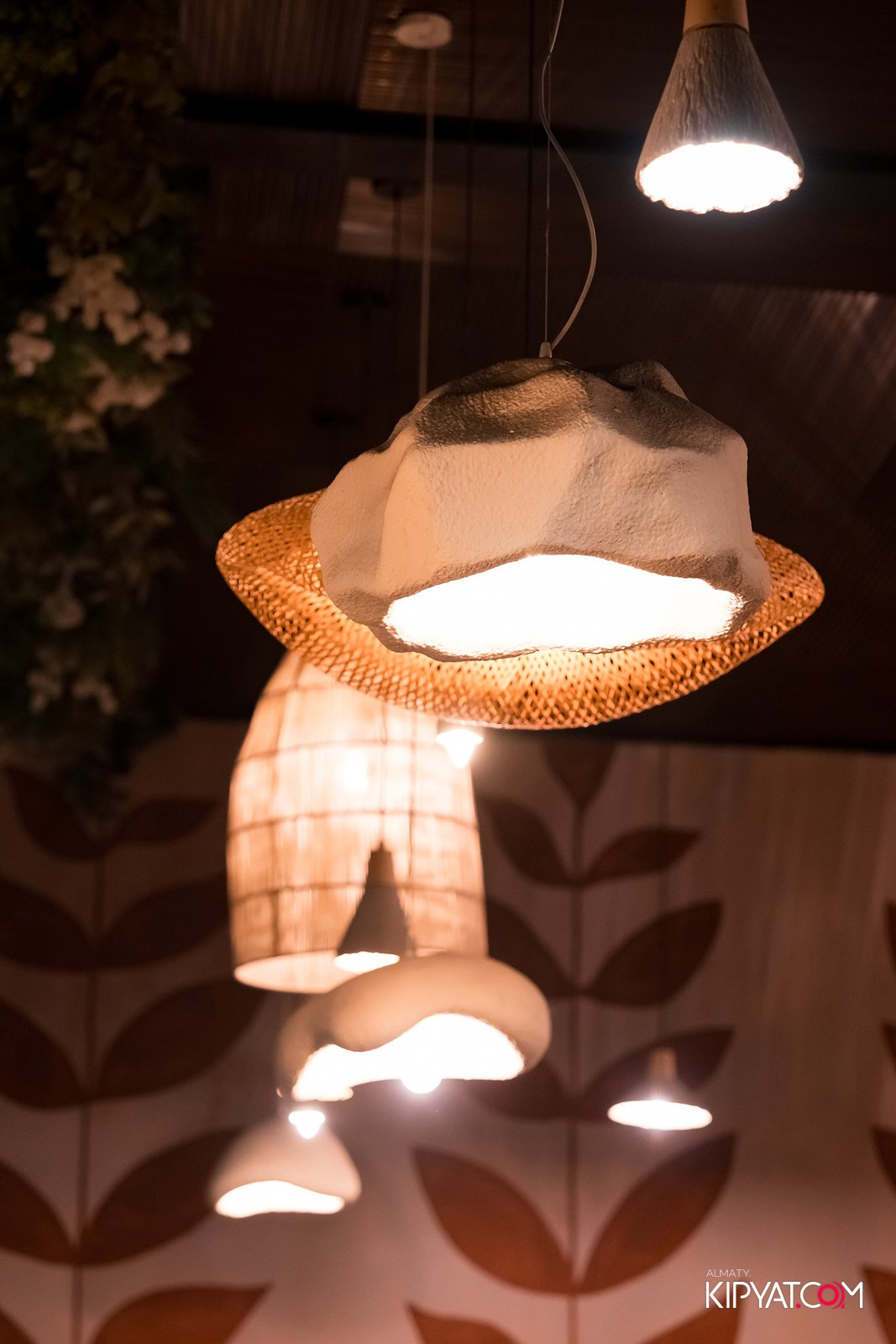 ОТКРЫТИЕ ЛЕТНЕЙ ТЕРАССЫ В РЕСТОРАНЕ ЛАРИСС ИВАННУ ХАЧУ. КИПЯТКОМ АЛМАТЫ!