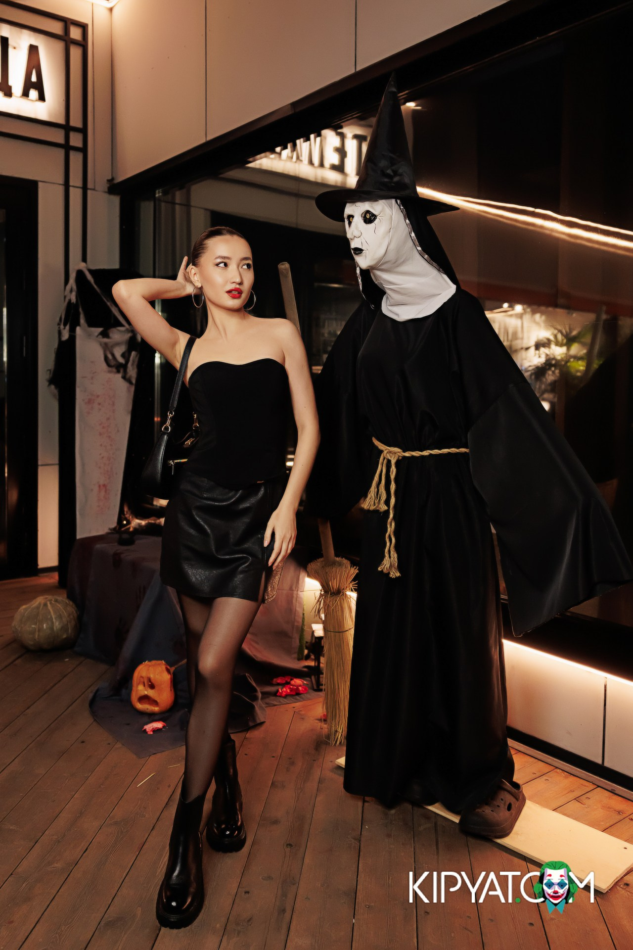 ХЕЛЛОУИН В ТЕПЛИЦЕ. КИПЯТКОМ АЛМАТЫ!