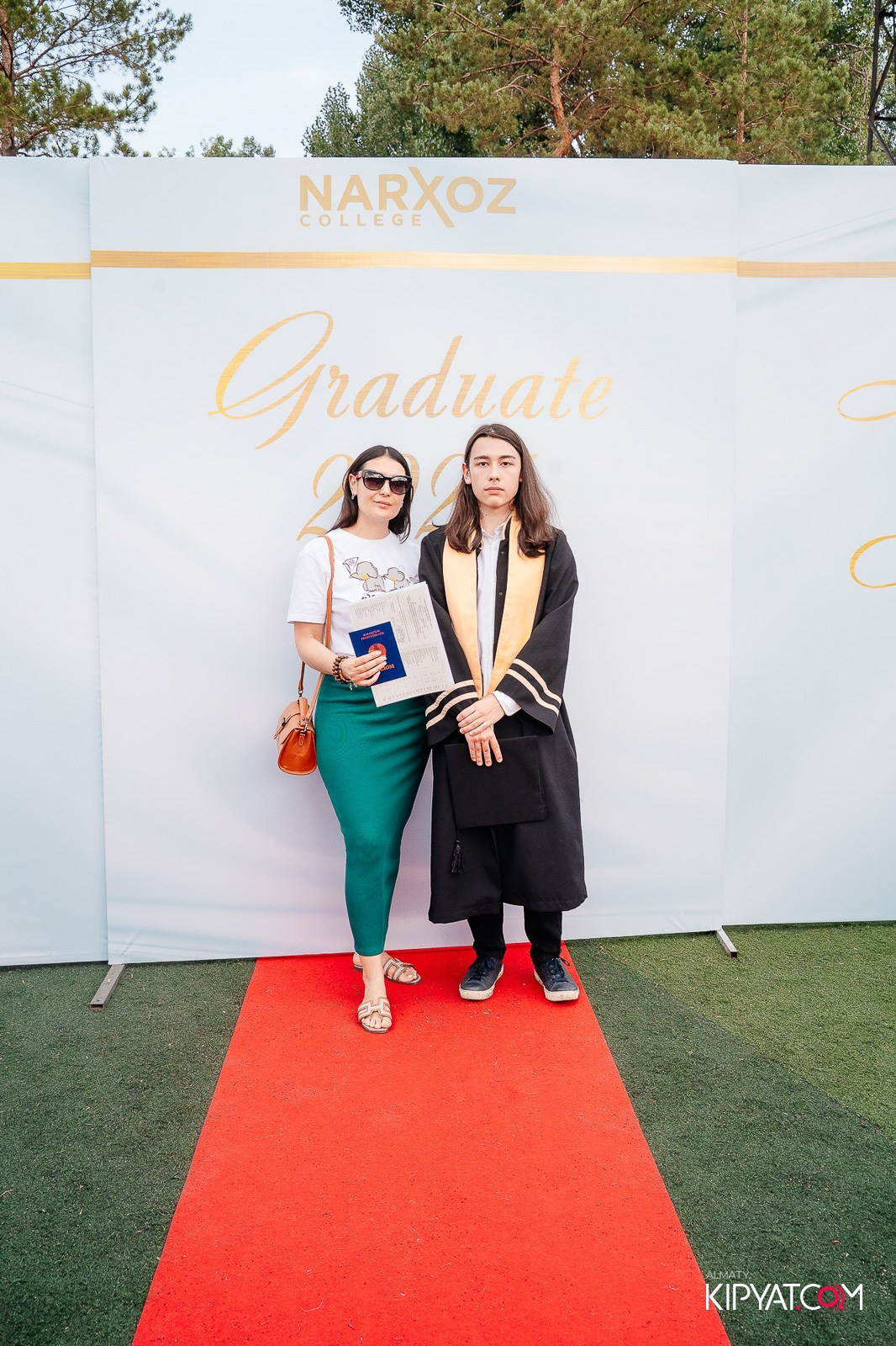 ВРУЧЕНИЕ ДИПЛОМОВ — НАРХОЗ КОЛЛЕДЖ. Part 1. КИПЯТКОМ АЛМАТЫ!