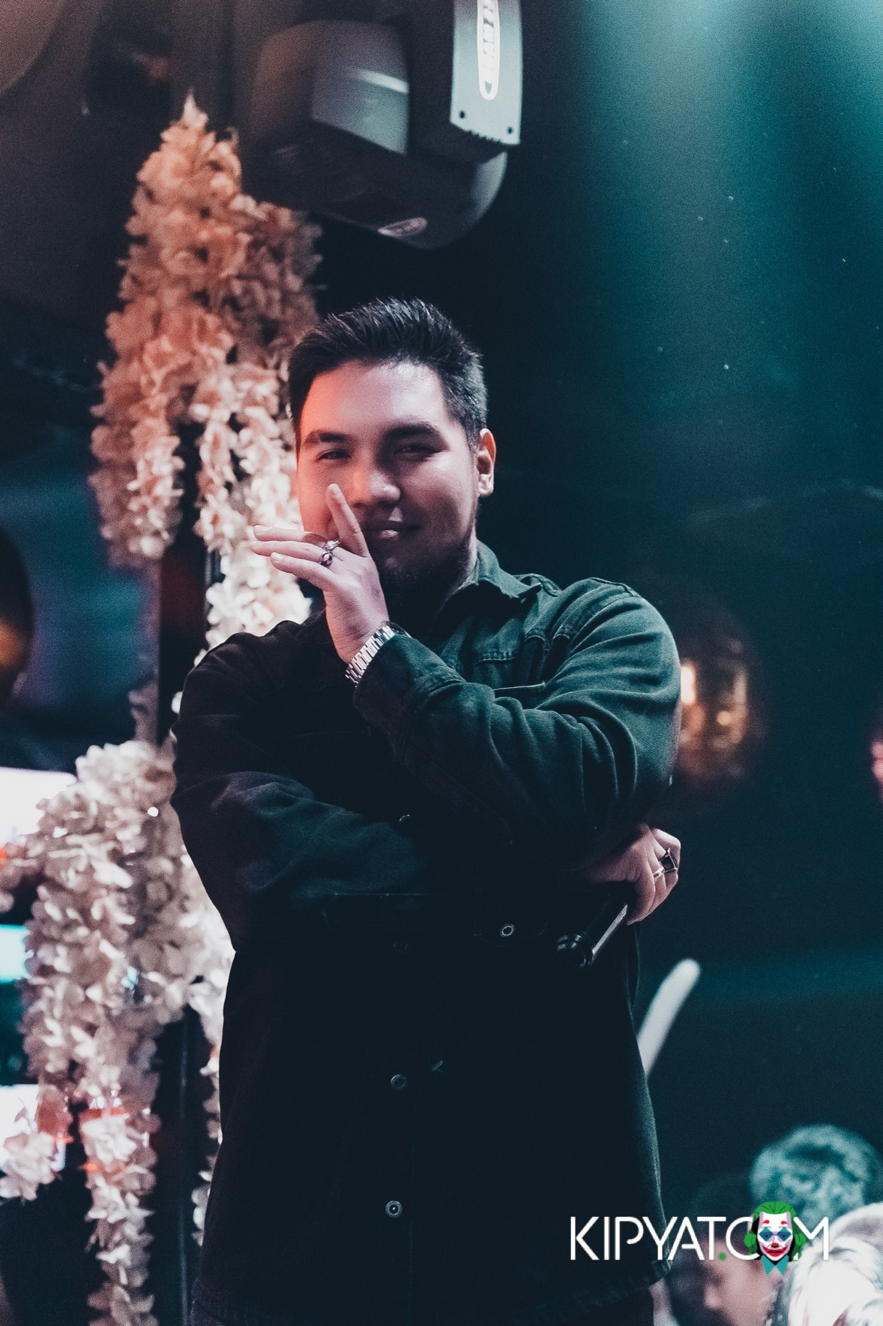 UYAT EMES BAR. КИПЯТКОМ АЛМАТЫ!