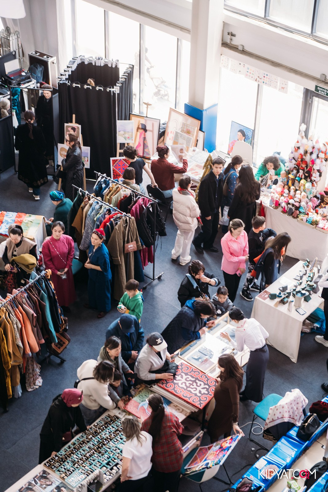 ETHNO POP-UP STORE NAURYZ B SADU ARENA. КИПЯТКОМ АЛМАТЫ!