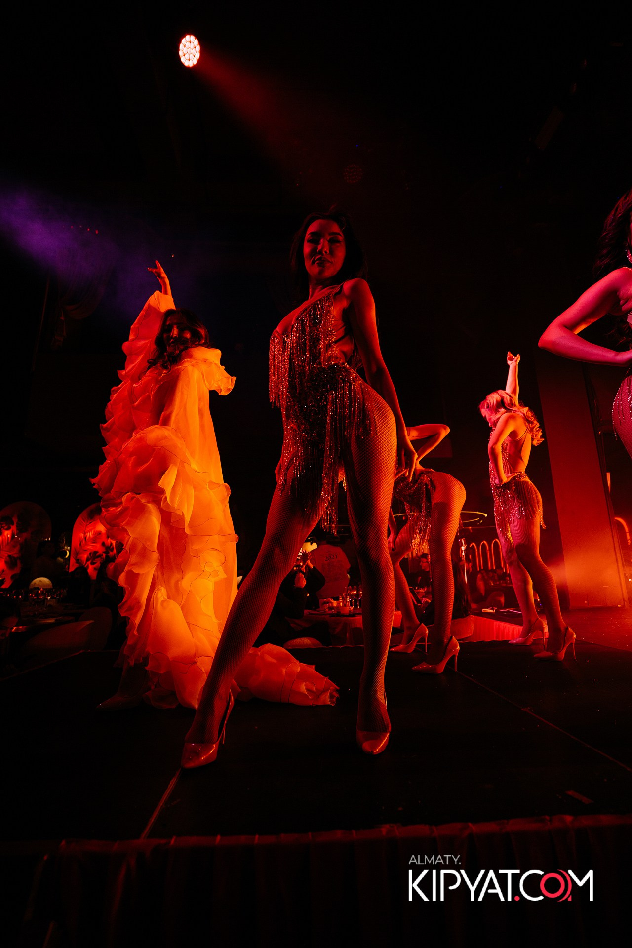 QUEEN. КИПЯТКОМ АЛМАТЫ!