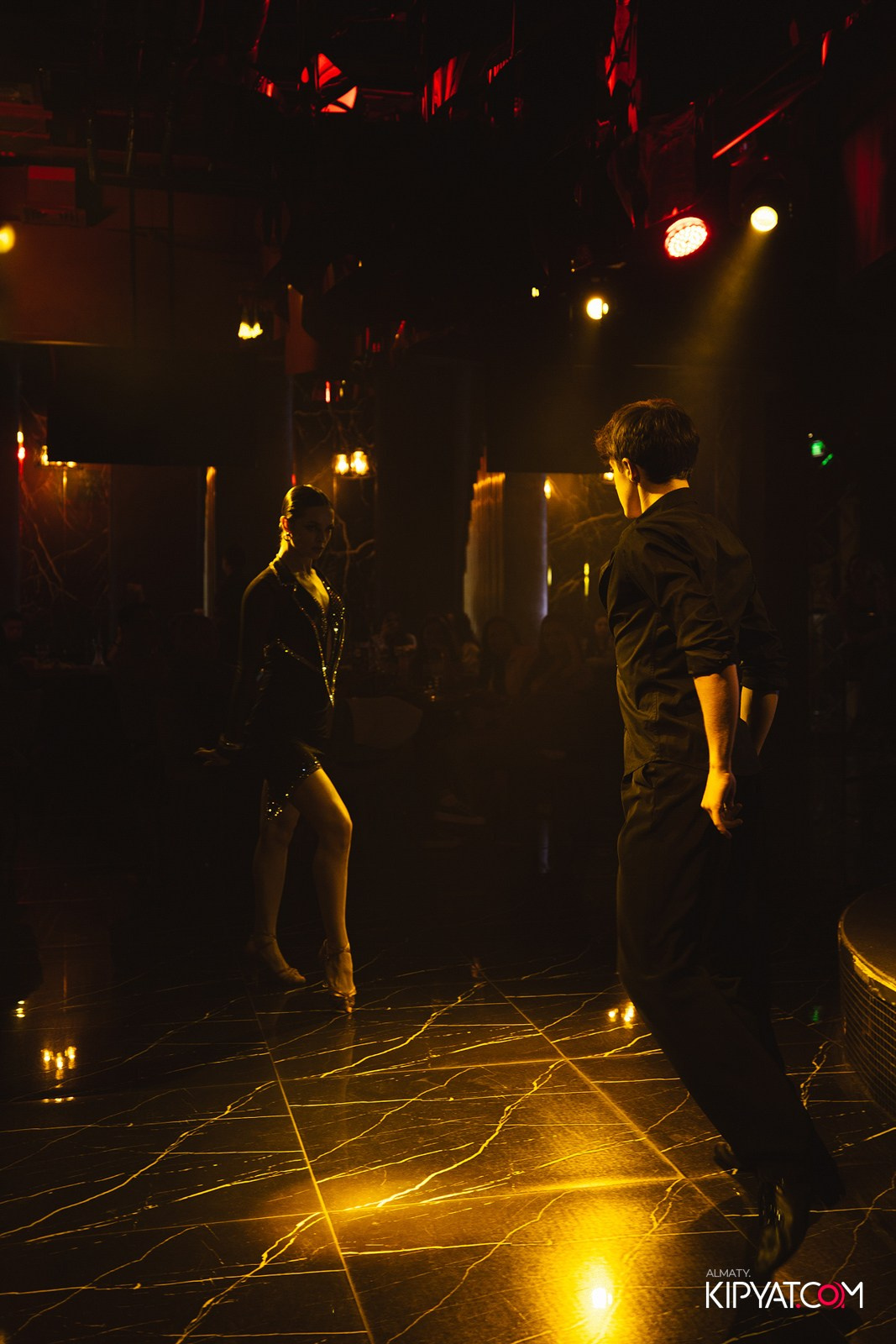MOOD KARAOKE & TERRACE. КИПЯТКОМ АЛМАТЫ!