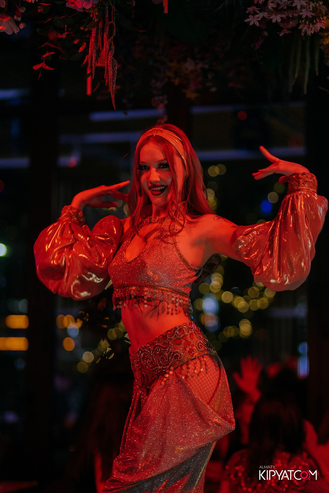 FRIENDS BAR & TERRACE. КИПЯТКОМ АЛМАТЫ!