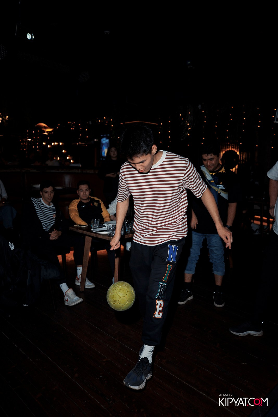 MUNCHEN PUB NA PANFILOVA. КИПЯТКОМ АЛМАТЫ!