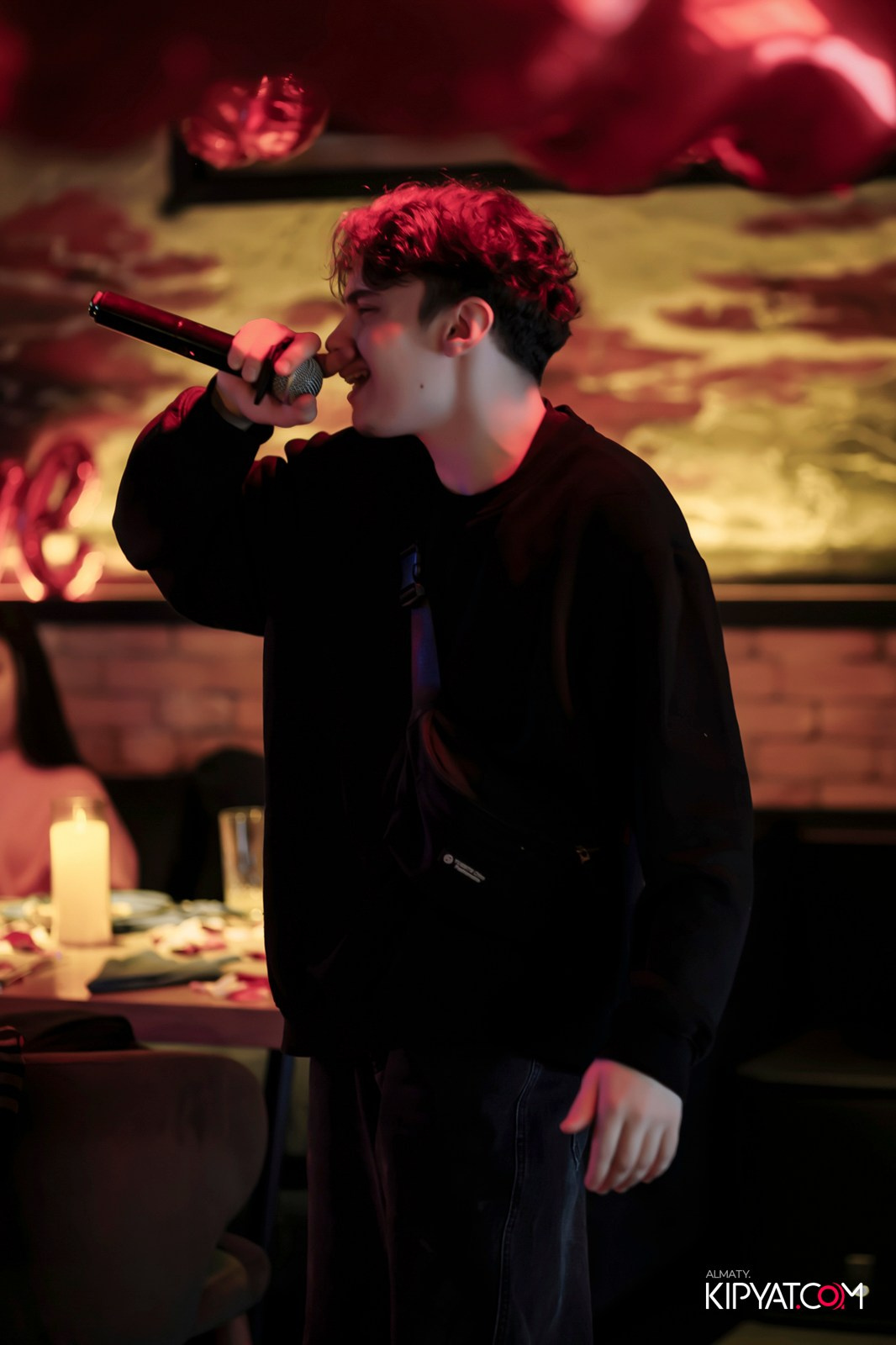SPACE KARAOKE BAR. КИПЯТКОМ АЛМАТЫ! Фотосъемка мероприятий в Алматы