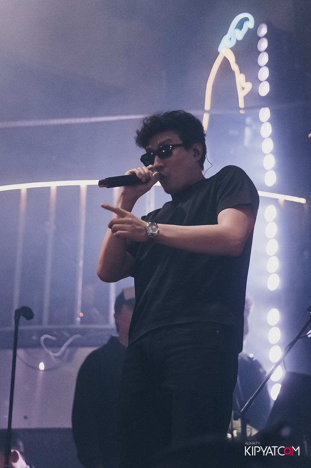 CLUB SHOW BY ИРИНА КАЙРАТОВНА В SANTA BARBARA CLUB. КИПЯТКОМ АЛМАТЫ!