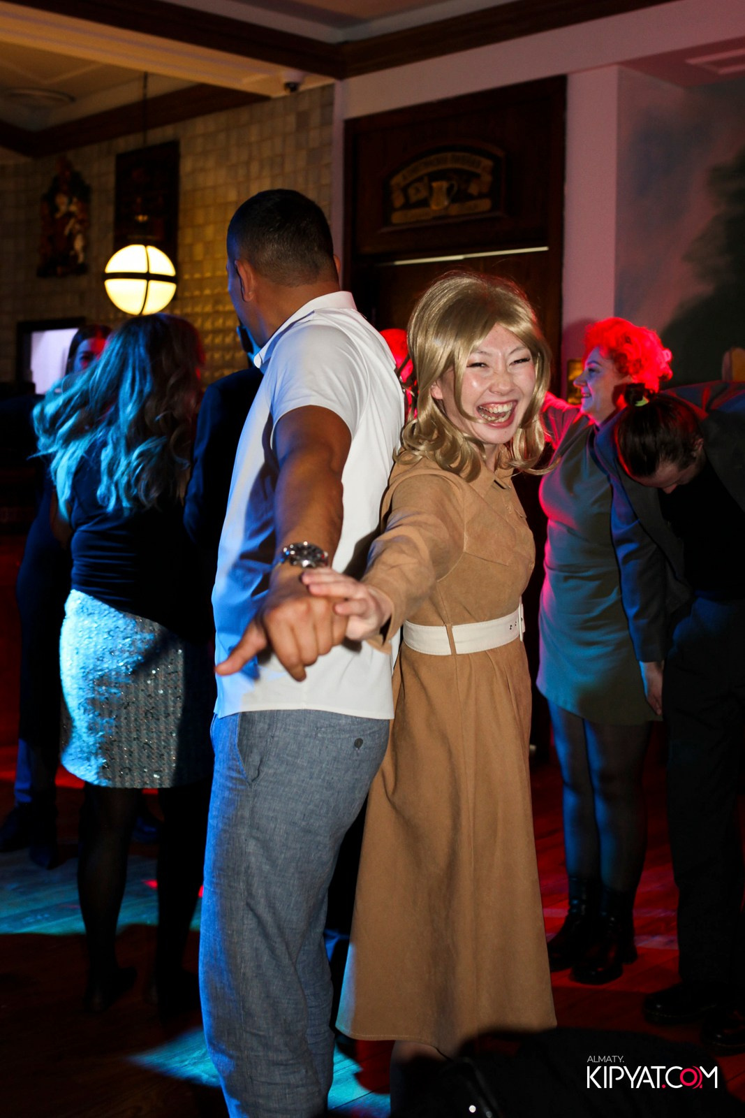 ЖИГУЛИ БАР. КИПЯТКОМ АЛМАТЫ! Фотосъемка мероприятий в Алматы