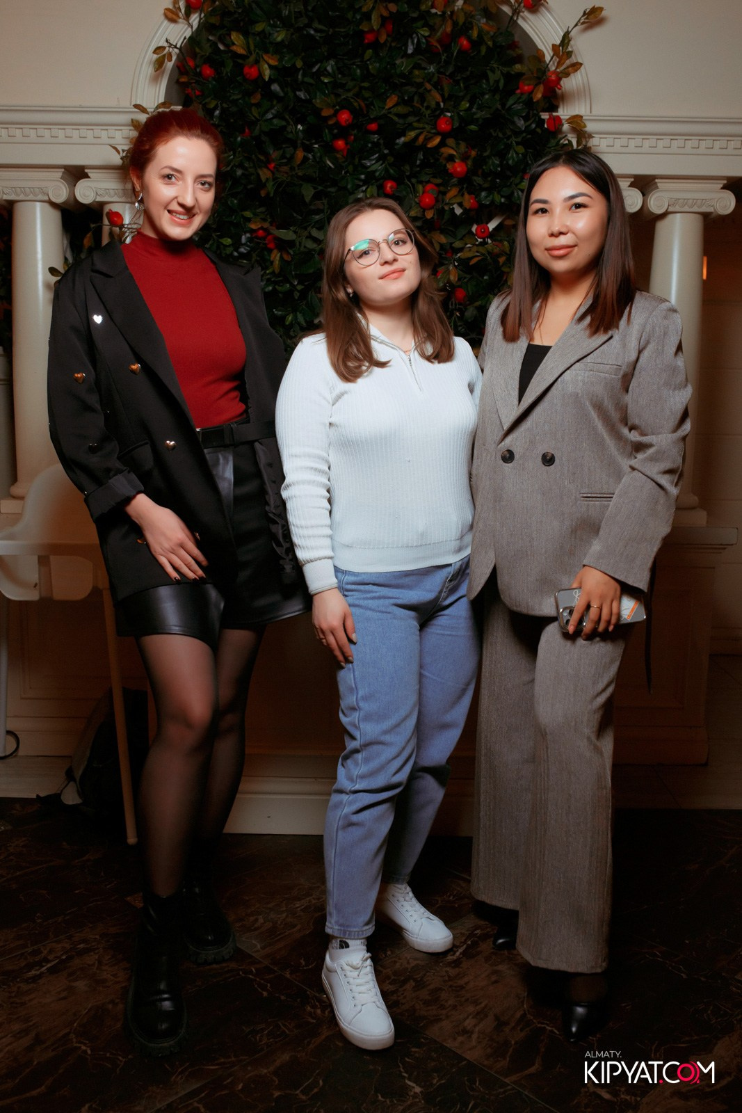 РЕСТОРАН ALAZANI НА АКАН СЕРЫ. КИПЯТКОМ АЛМАТЫ!