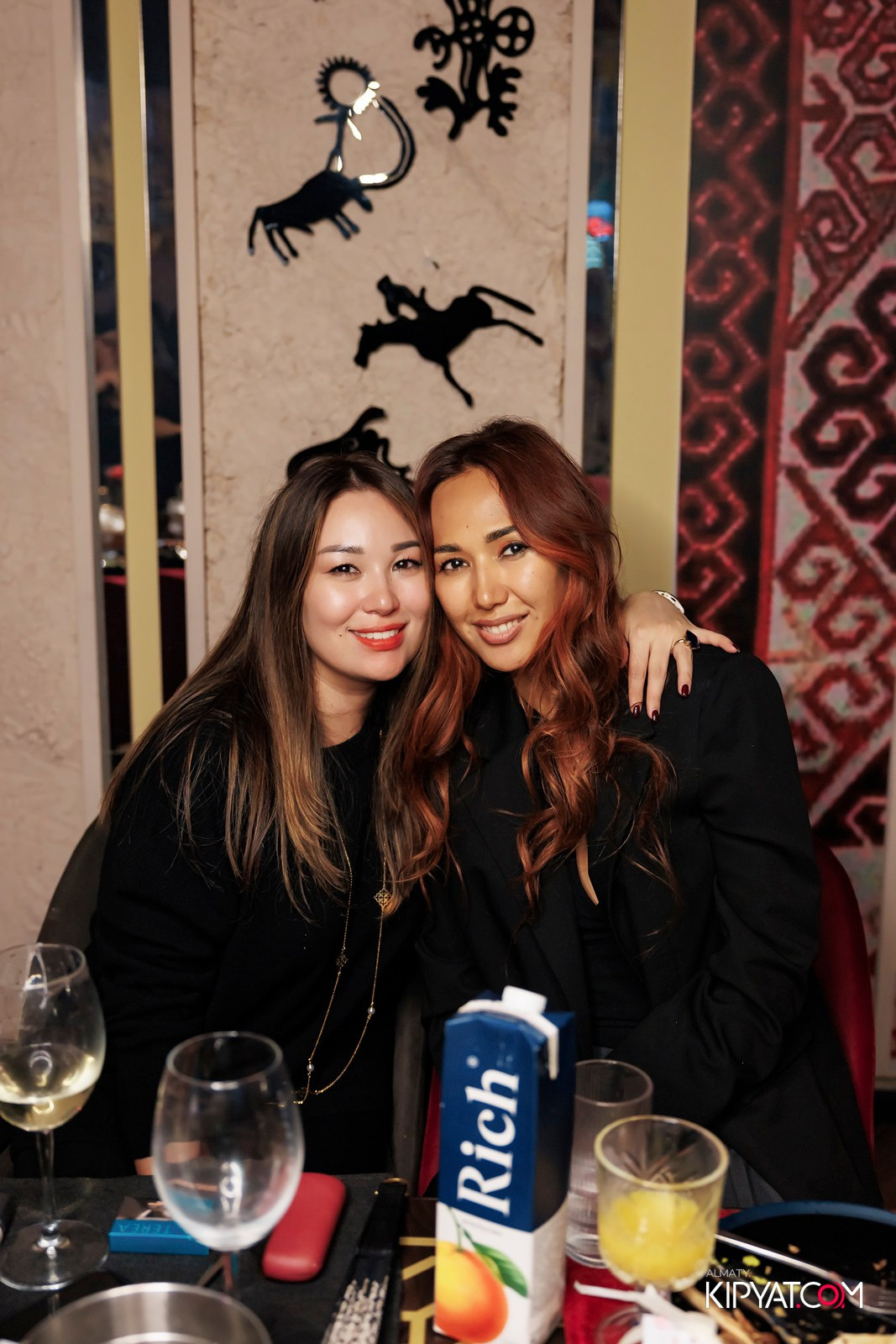 ЗАЯ, НА БИС. КИПЯТКОМ АЛМАТЫ!