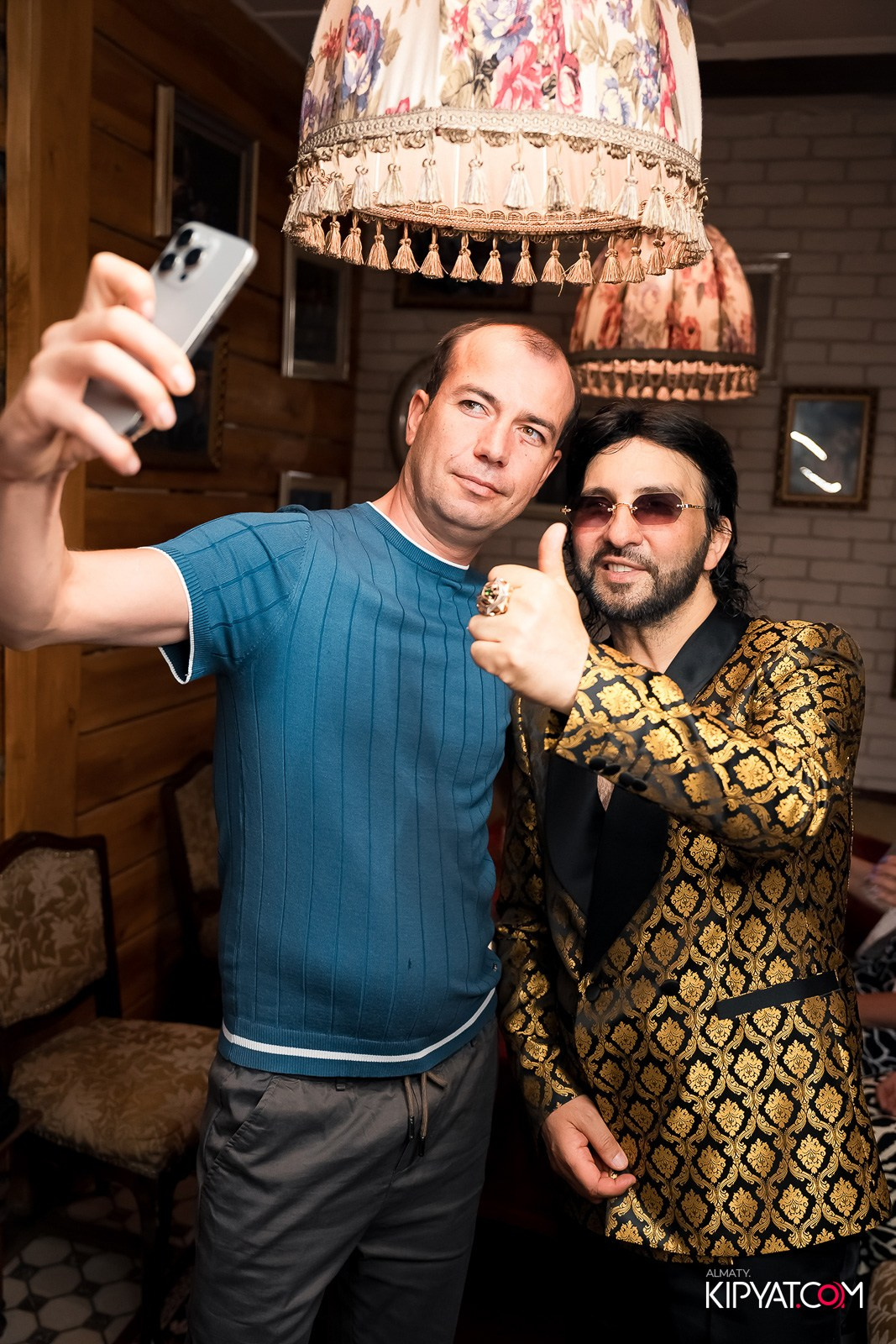 РЕСТОРАН МАРЬИНА РОЩА. КИПЯТКОМ АЛМАТЫ!