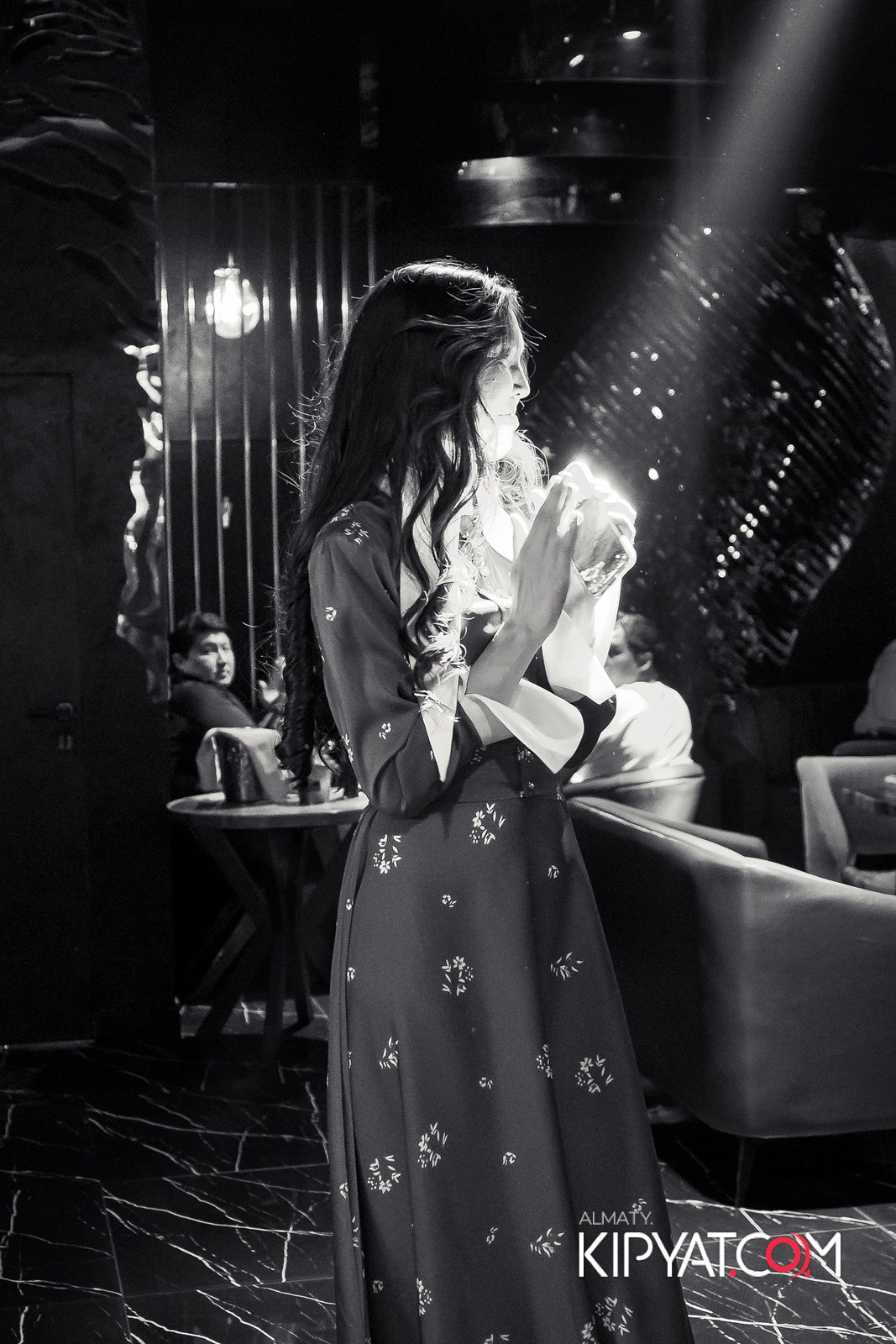 MOOD KARAOKE & TERRACE. КИПЯТКОМ АЛМАТЫ!