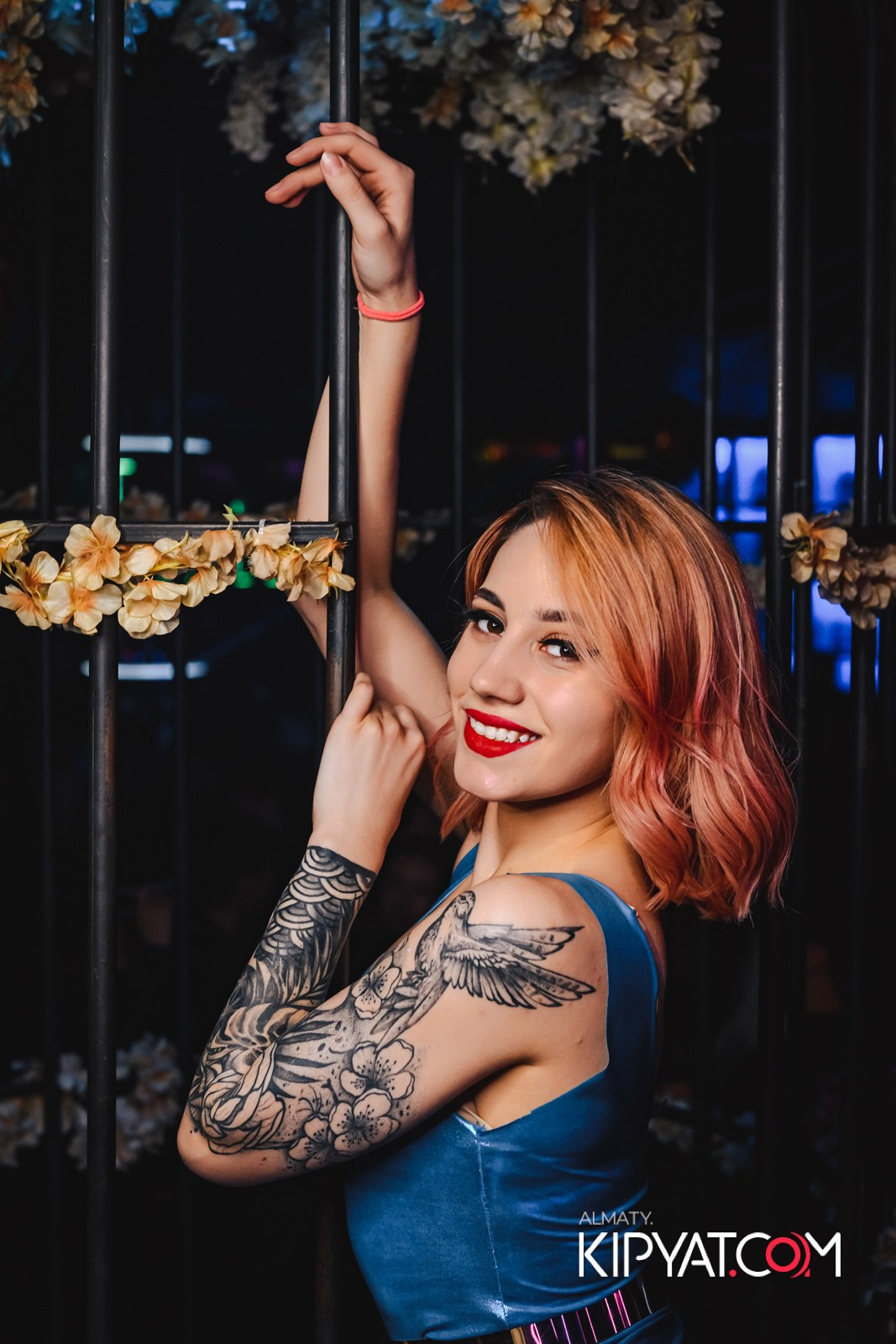 UYAT EMES BAR. КИПЯТКОМ АЛМАТЫ!