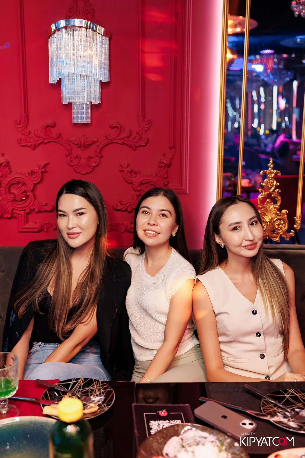 ЗАЯ, НА БИС. КИПЯТКОМ АЛМАТЫ!