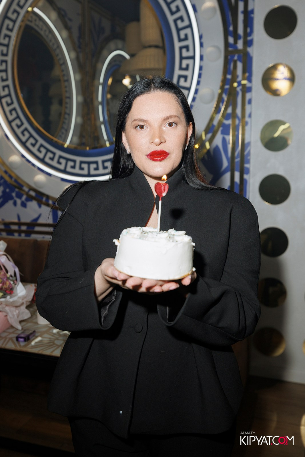 УХО И МЕДВЕДЬ НА КУРМАНАГАЗЫ. КИПЯТКОМ АЛМАТЫ! Фотосъемка мероприятий в Алматы