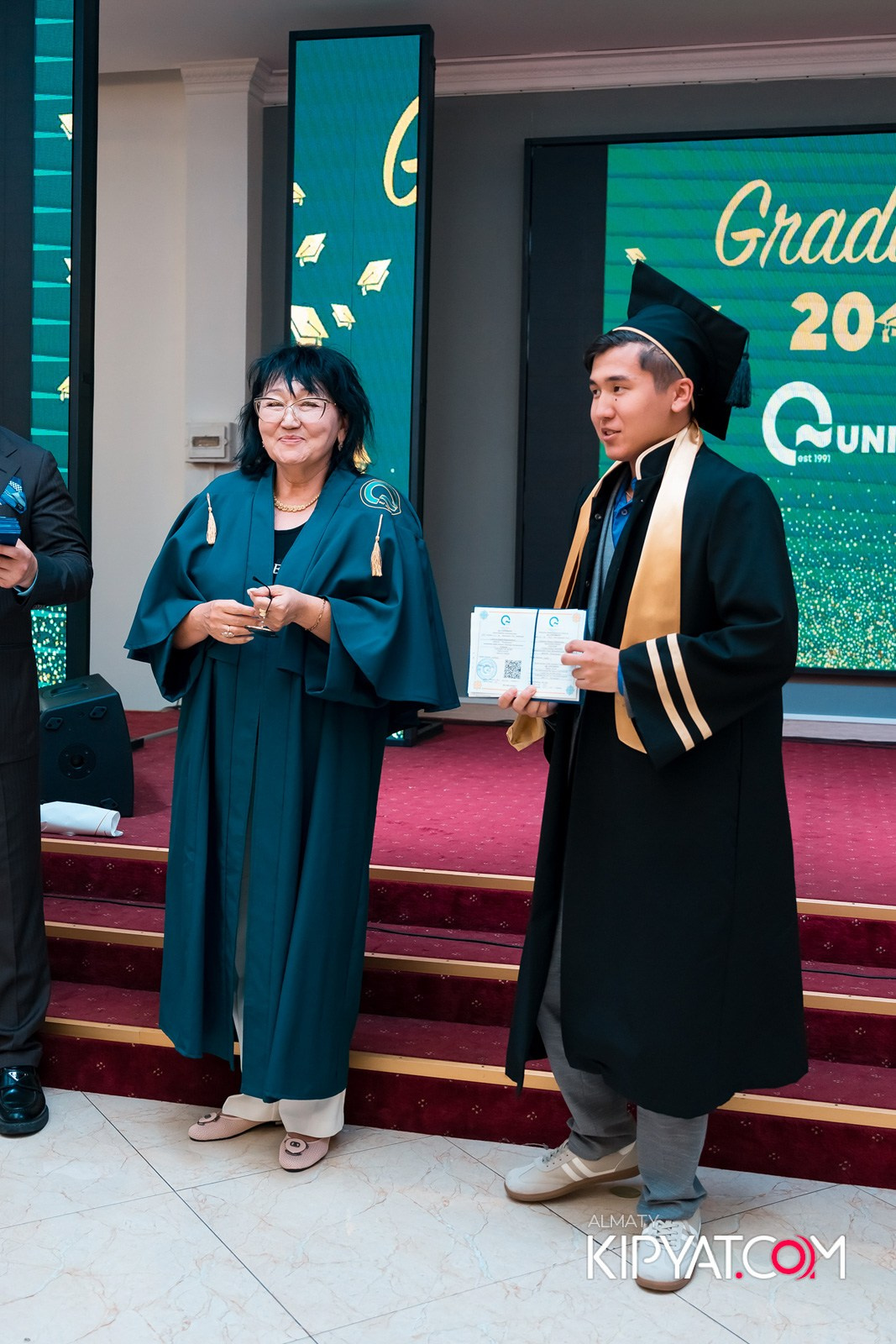 GRADUATION 2025 Q UNIVERSITY. КИПЯТКОМ АЛМАТЫ!
