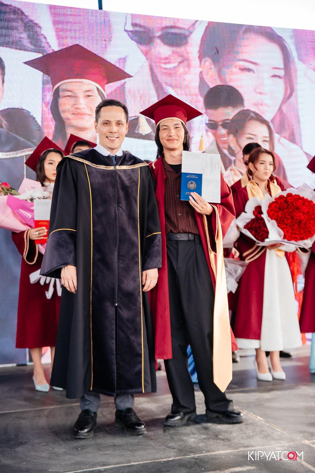 ВРУЧЕНИЕ ДИПЛОМОВ — НАРХОЗ КОЛЛЕДЖ. Part 4. КИПЯТКОМ АЛМАТЫ!