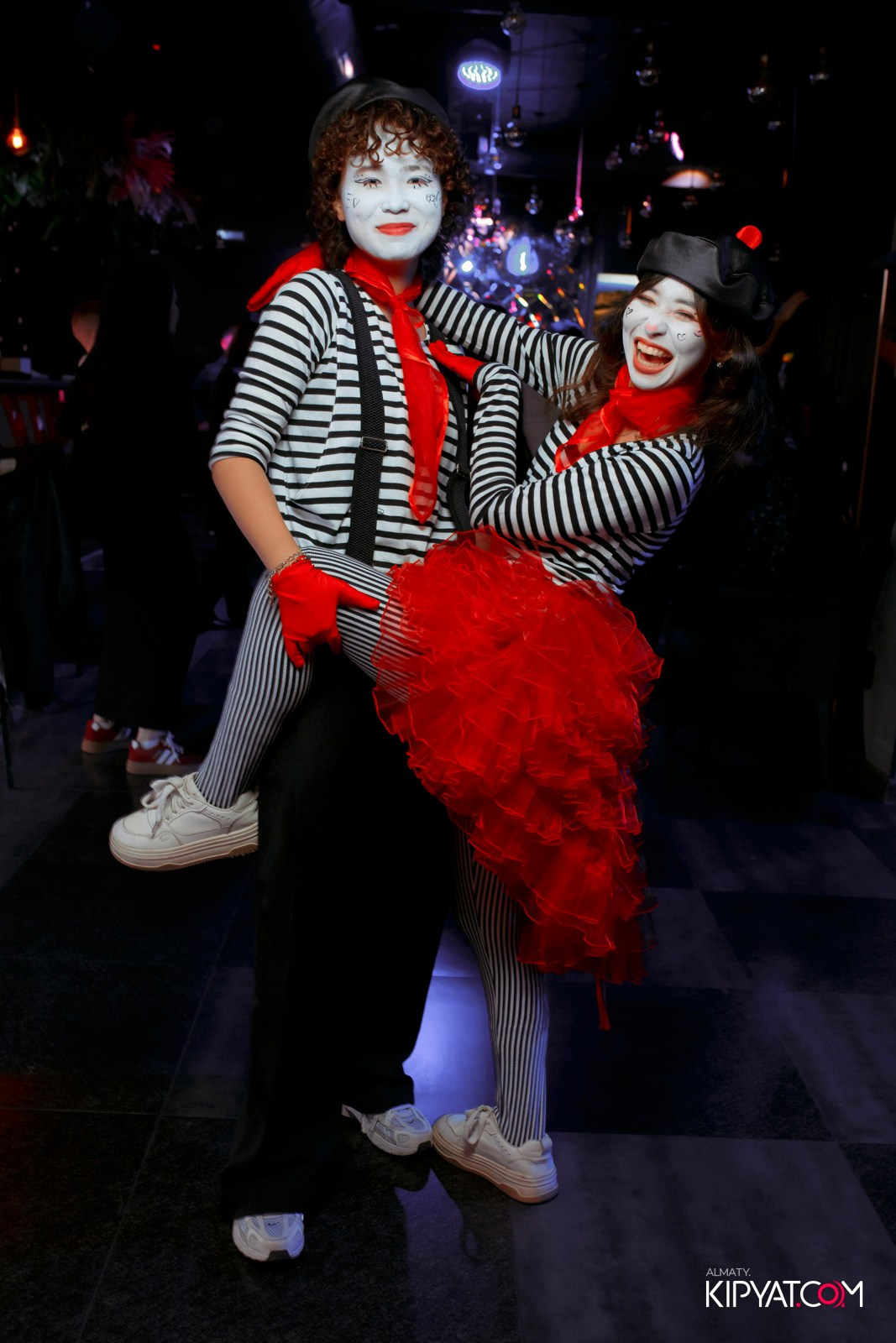 ДОРОГАЯ, Я НЕ ПИЛ. КИПЯТКОМ АЛМАТЫ!