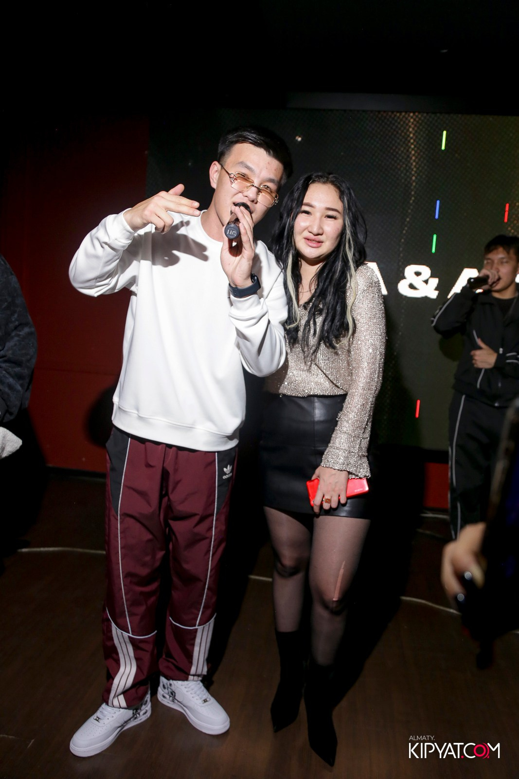 ARAGOSTA ДИСКО-БАР. КИПЯТКОМ АЛМАТЫ!