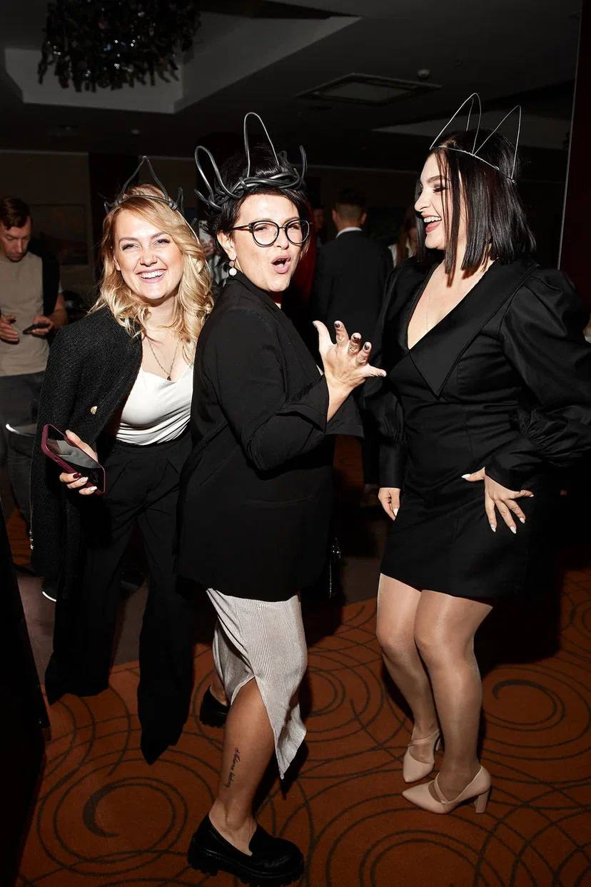 Вечеринки. Людмила Тихонова