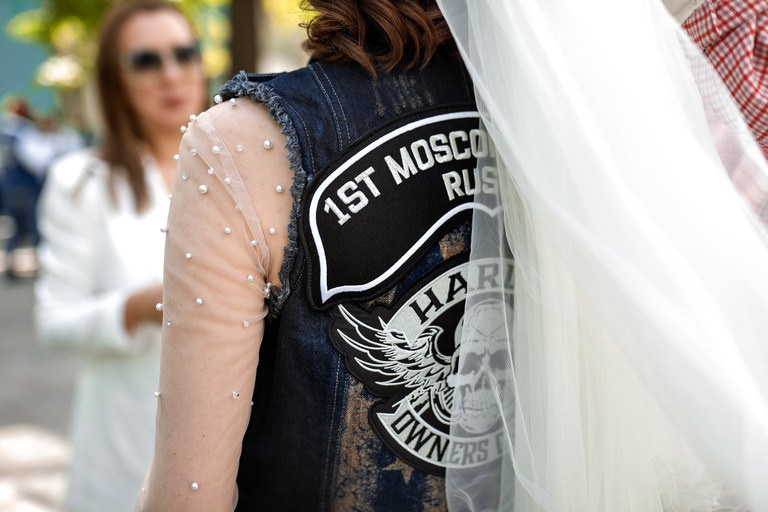 Свадьба байкеров в ресторане «Дворянское гнездо». Kirillova Studio — мастерская декора и событий Юли Кирилловой