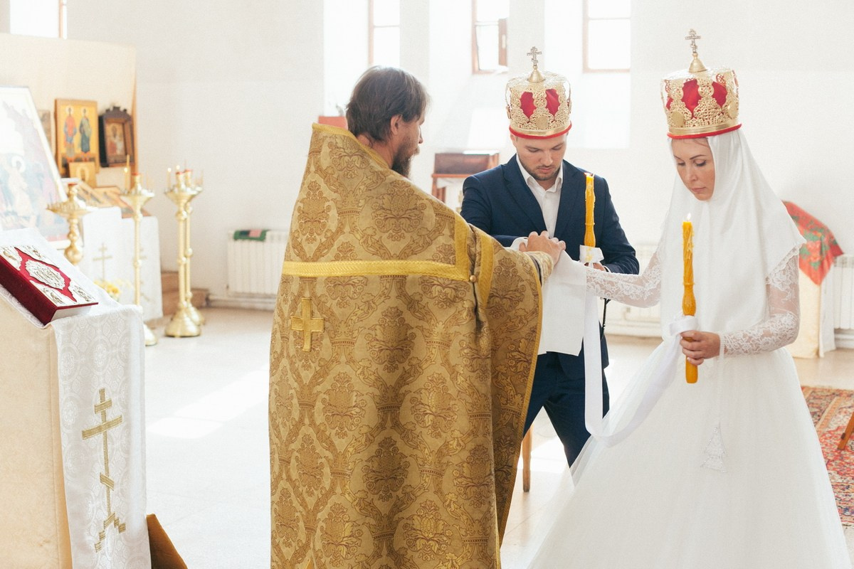 Венчание в Санкт Петербурге. Фотограф крещение венчание в Петербурге! Помогает подобрать храм и посоветовал душевного батюшку в СПб