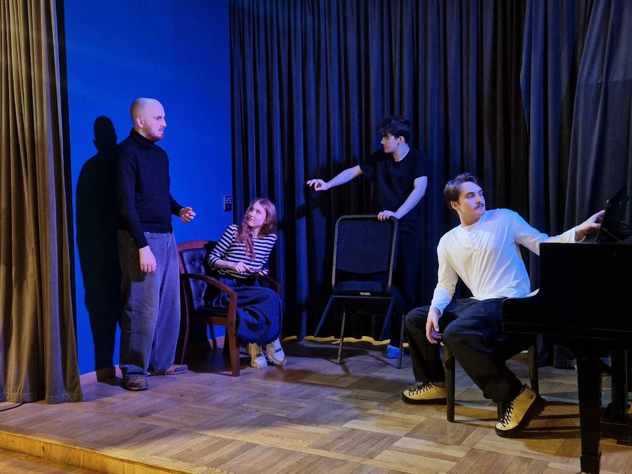 Роли. Режиссёр и актриса Тася Малькова