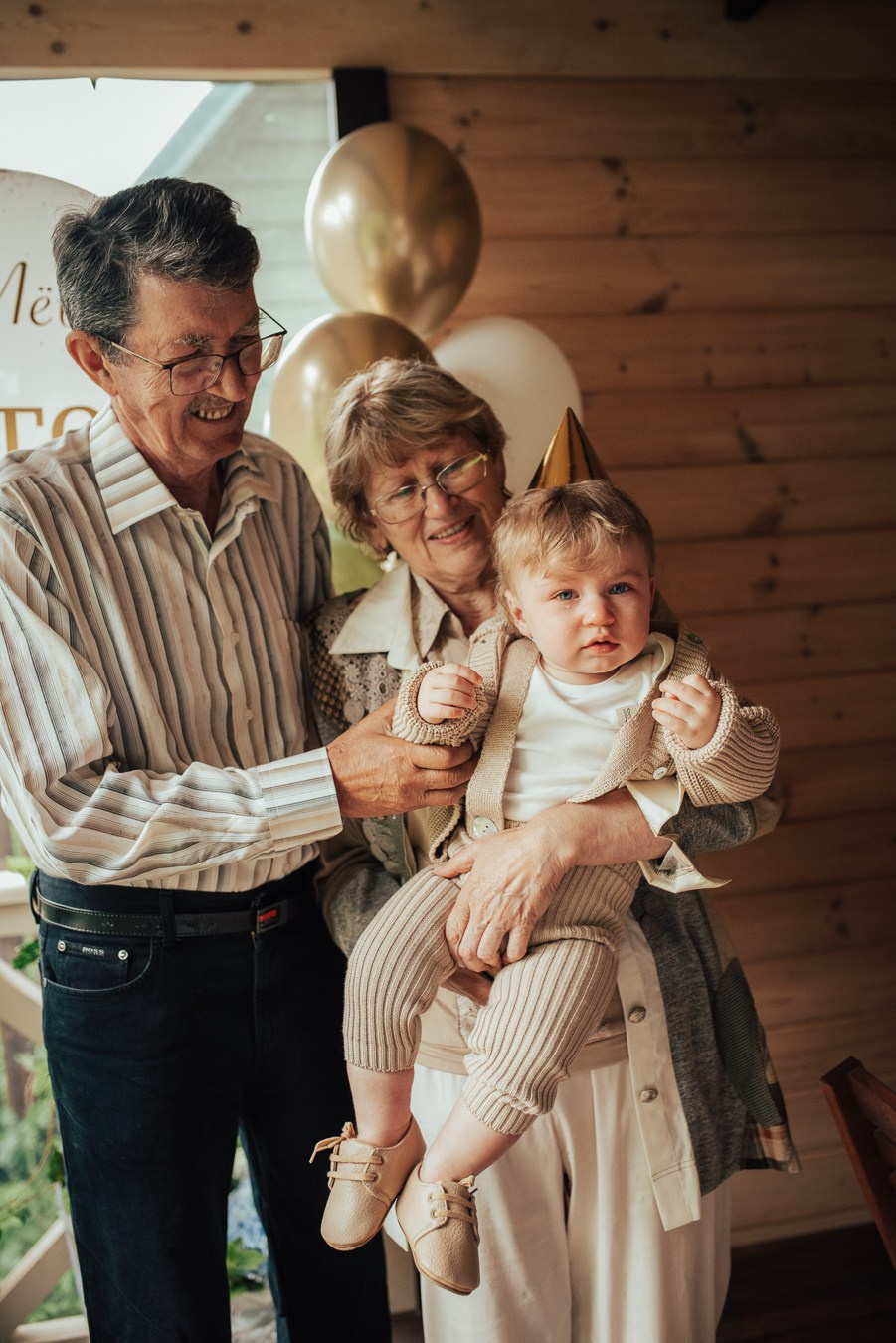 Годик | на даче