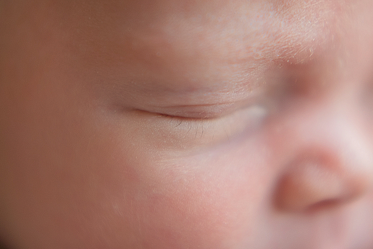 Роман, 12 дней. Детский и семейный фотограф в Красноярске. Фотосессии новорожденных малышей до 1 месяца